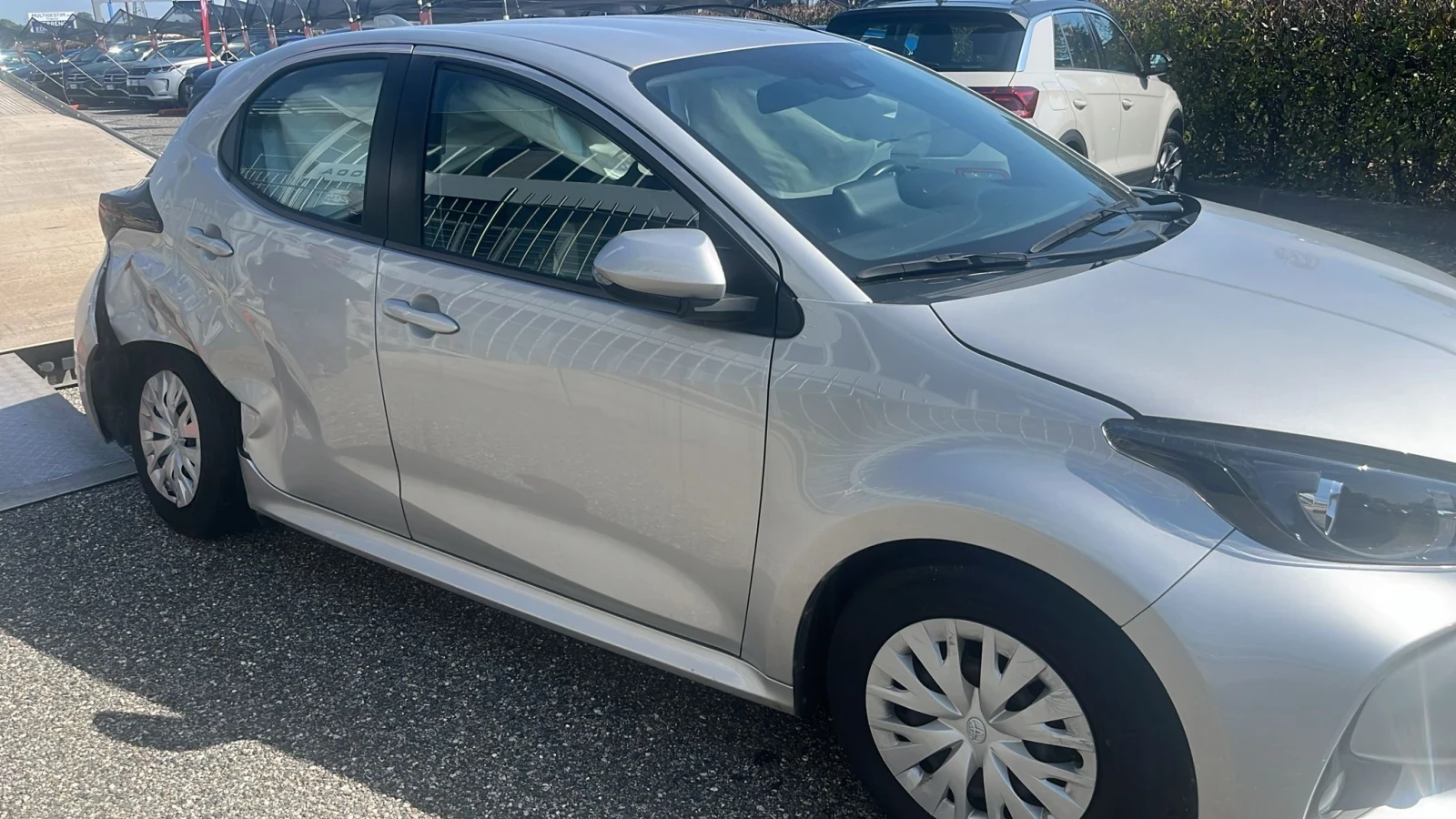 Toyota Yaris  - изображение 3 | Auto.bg Toyota Yaris  - изображение 3