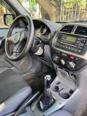 Toyota Rav4 Газ - 2300 € - 76769824 3 | Car24.bg Toyota Rav4 Газ - 2300 € - 76769824 3