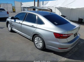 VW Jetta 1.4L I-4 DI, DOHC, VVT, TURBO, 147HP Front Wheel - 20100 лв. / 10276.97 € - 78299569 8 | Car24.bg VW Jetta 1.4L I-4 DI, DOHC, VVT, TURBO, 147HP Front Wheel - 20100 лв. / 10276.97 € - 78299569 8