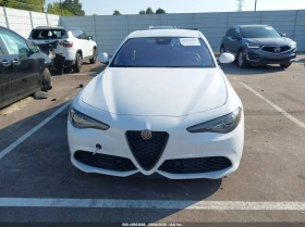 Alfa Romeo Giulia Подгрев на седалките, Apple CarPlay, LED Фарове | Auto.bg — изображение 11 Alfa Romeo Giulia Подгрев на седалките, Apple CarPlay, LED Фарове | Auto.bg — изображение 11