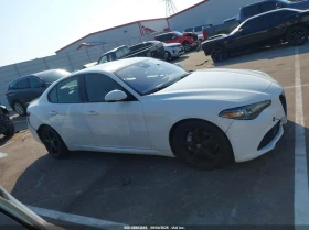Alfa Romeo Giulia Подгрев на седалките, Apple CarPlay, LED Фарове | Auto.bg — изображение 12 Alfa Romeo Giulia Подгрев на седалките, Apple CarPlay, LED Фарове | Auto.bg — изображение 12