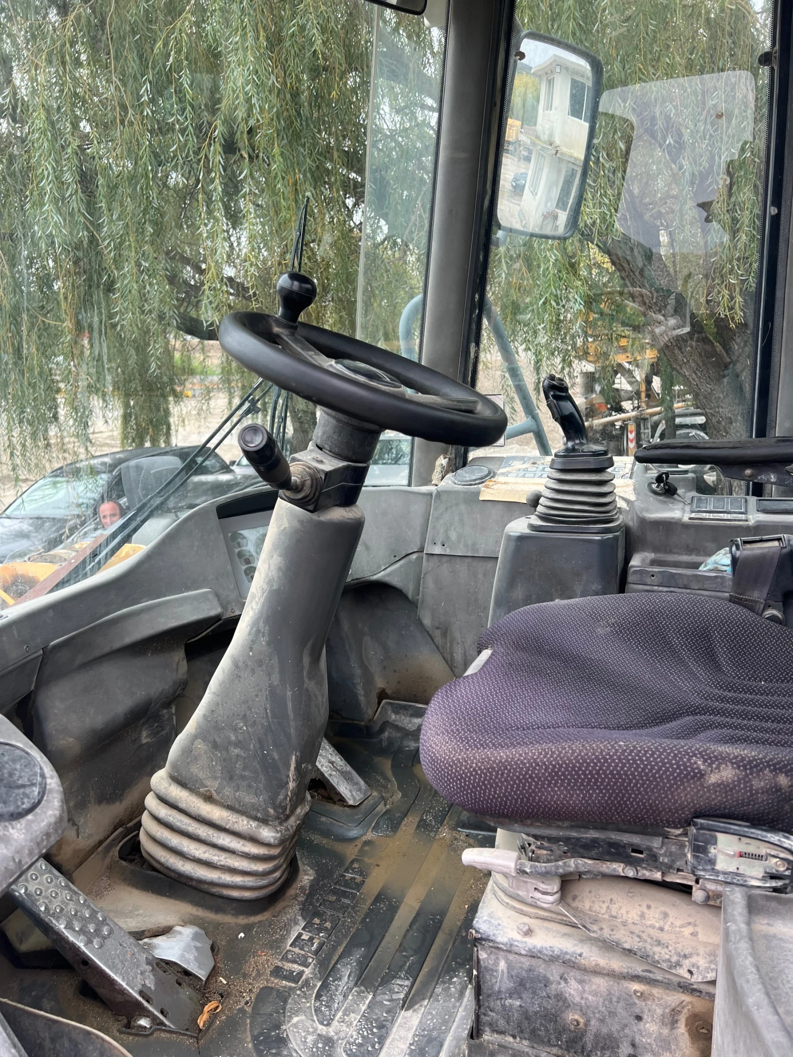 Челен товарач Liebherr 544 - изображение 6 | Auto.bg Челен товарач Liebherr 544 - изображение 6