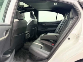 Toyota Camry SE CVT * CARFAX * БЕЗ ПЪРВОНАЧАЛНА ВНОСКА | Auto.bg — изображение 11 Toyota Camry SE CVT * CARFAX * БЕЗ ПЪРВОНАЧАЛНА ВНОСКА | Auto.bg — изображение 11