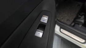 Hyundai Santa fe HYBRID* 4WD* CALLIGRAPHY* 360* HUD* ОБДУХВАНЕ* ПОД | Auto.bg — изображение 17 Hyundai Santa fe HYBRID* 4WD* CALLIGRAPHY* 360* HUD* ОБДУХВАНЕ* ПОД | Auto.bg — изображение 17