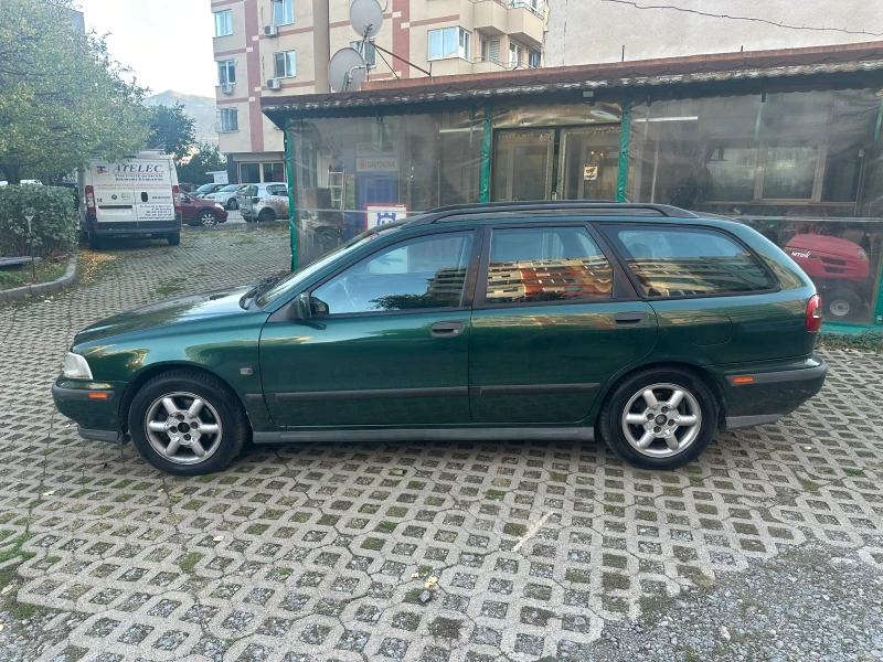 Volvo V40 2.0 TURBO - 1500 € - 90247252 1 | Car24.bg Volvo V40 2.0 TURBO - 1500 € - 90247252 1