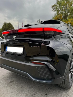 Toyota C-HR Toyota C-HR 2.0 PHEV Premiere Edition, 223 к.с., 2 - 36666 € - 56464385 3 | Car24.bg Toyota C-HR Toyota C-HR 2.0 PHEV Premiere Edition, 223 к.с., 2 - 36666 € - 56464385 3