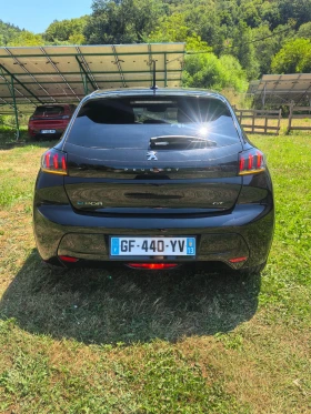 Peugeot 208 GT-line 56х.км. 100% | Auto.bg — изображение 8 Peugeot 208 GT-line 56х.км. 100% | Auto.bg — изображение 8