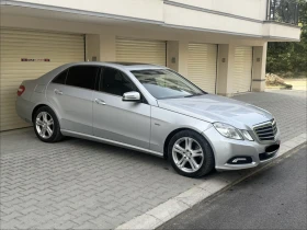 Mercedes-Benz E 220 Avantgarde* Кожа/Навигация/Парктроник/Подгрев | Auto.bg — изображение 5 Mercedes-Benz E 220 Avantgarde* Кожа/Навигация/Парктроник/Подгрев | Auto.bg — изображение 5