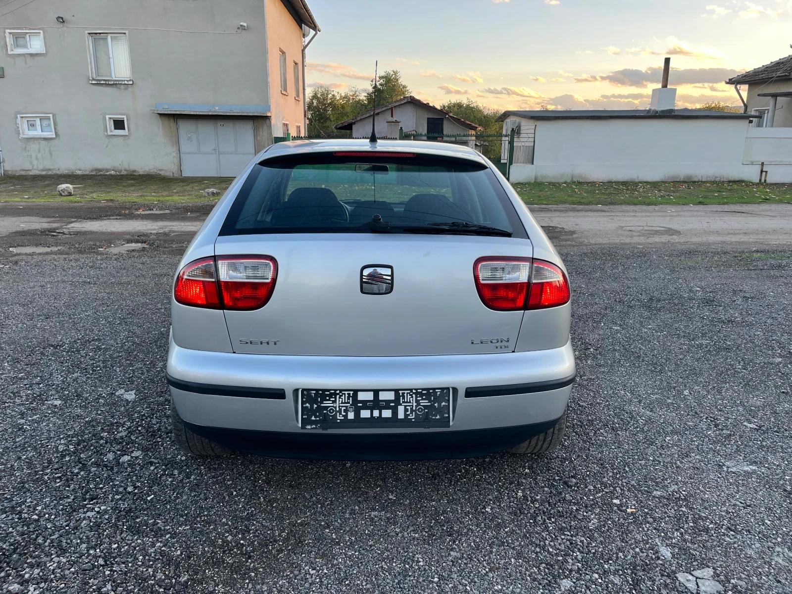 Seat Leon 1.9TDI 110кс - изображение 6 | Auto.bg Seat Leon 1.9TDI 110кс - изображение 6