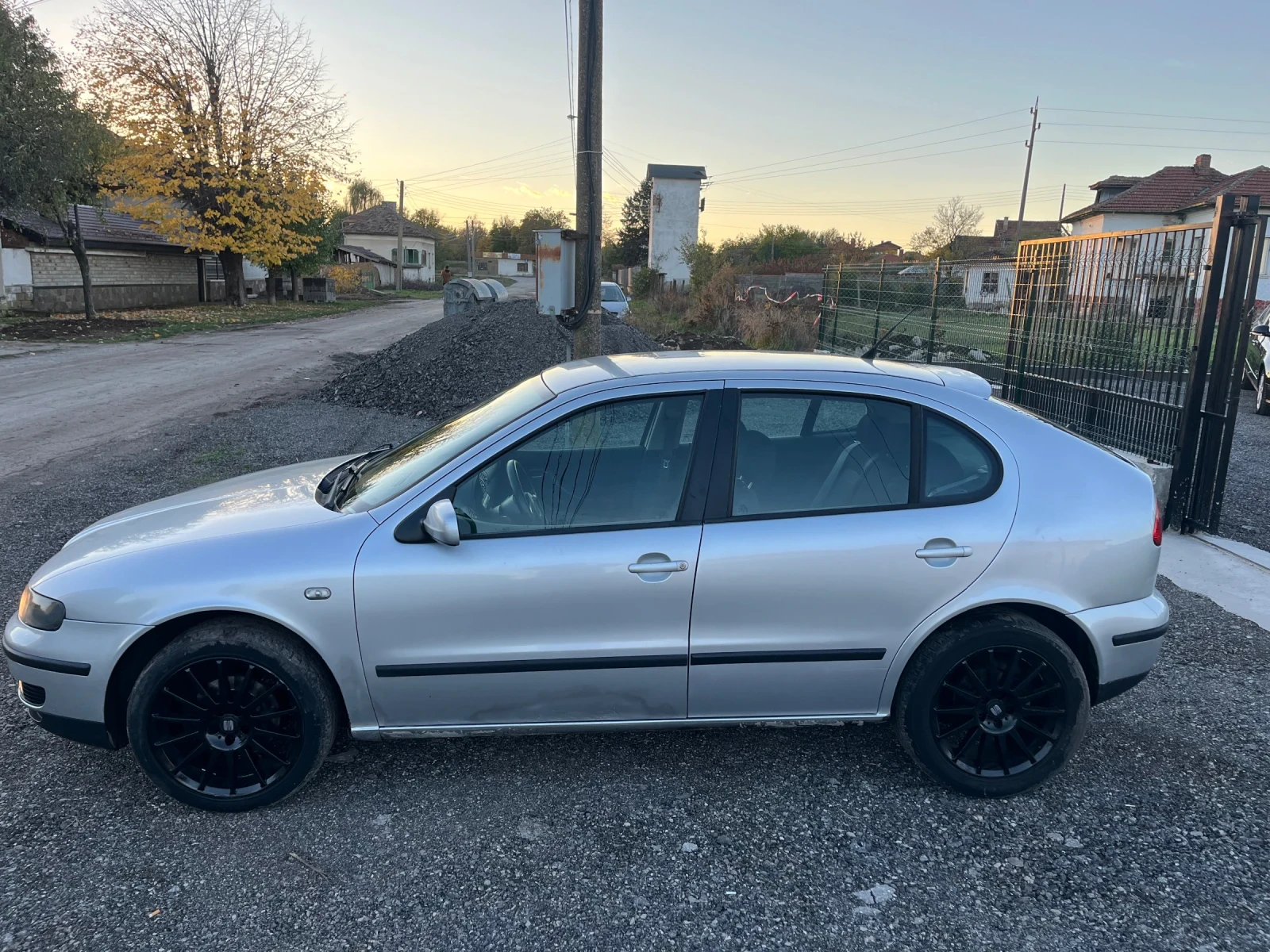 Seat Leon 1.9TDI 110кс - изображение 3 | Auto.bg Seat Leon 1.9TDI 110кс - изображение 3