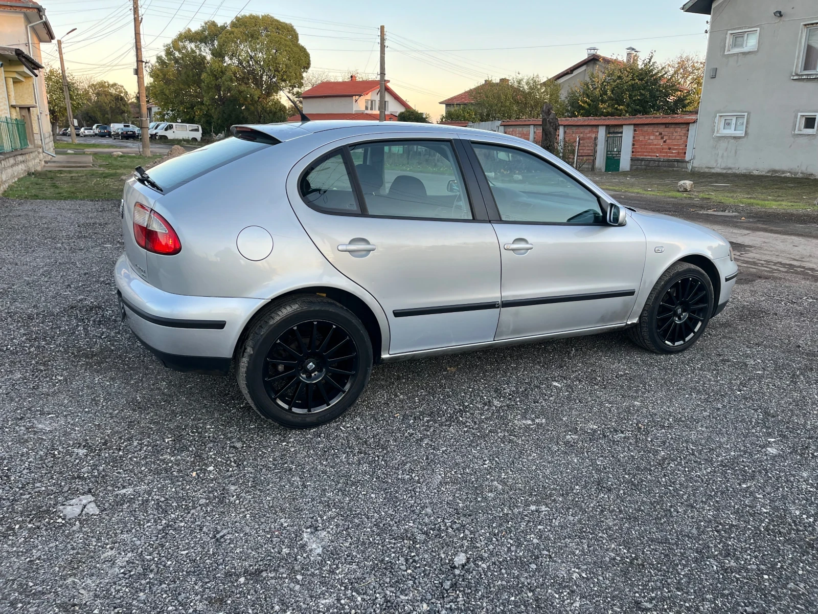 Seat Leon 1.9TDI 110кс - изображение 4 | Auto.bg Seat Leon 1.9TDI 110кс - изображение 4