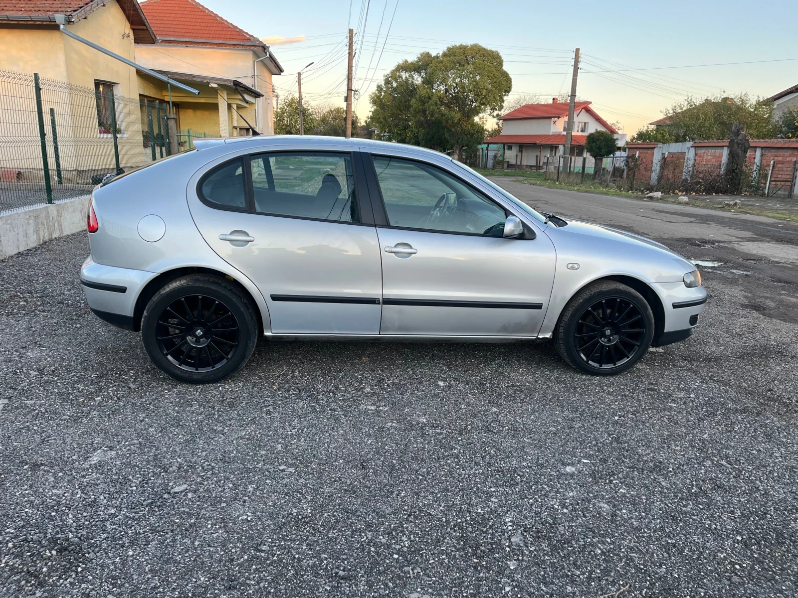 Seat Leon 1.9TDI 110кс - изображение 5 | Auto.bg Seat Leon 1.9TDI 110кс - изображение 5