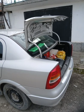 Opel Astra Седан - 1200 € / 2347.00 лв. - 28505785 3 | Car24.bg Opel Astra Седан - 1200 € / 2347.00 лв. - 28505785 3
