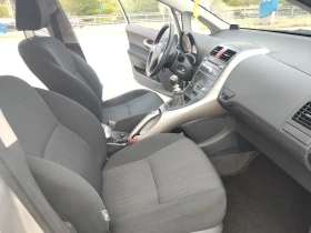 Toyota Auris 2.0 D-4D | Auto.bg — изображение 16 Toyota Auris 2.0 D-4D | Auto.bg — изображение 16