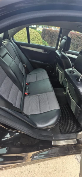Mercedes-Benz C 200 FACELIFT - 4299 € - 72436167 15 | Car24.bg Mercedes-Benz C 200 FACELIFT - 4299 € - 72436167 15
