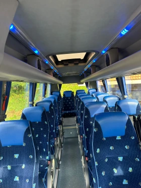 Mercedes-Benz Sprinter 519 20 места вебасто стъклопакет | Auto.bg — изображение 12 Mercedes-Benz Sprinter 519 20 места вебасто стъклопакет | Auto.bg — изображение 12