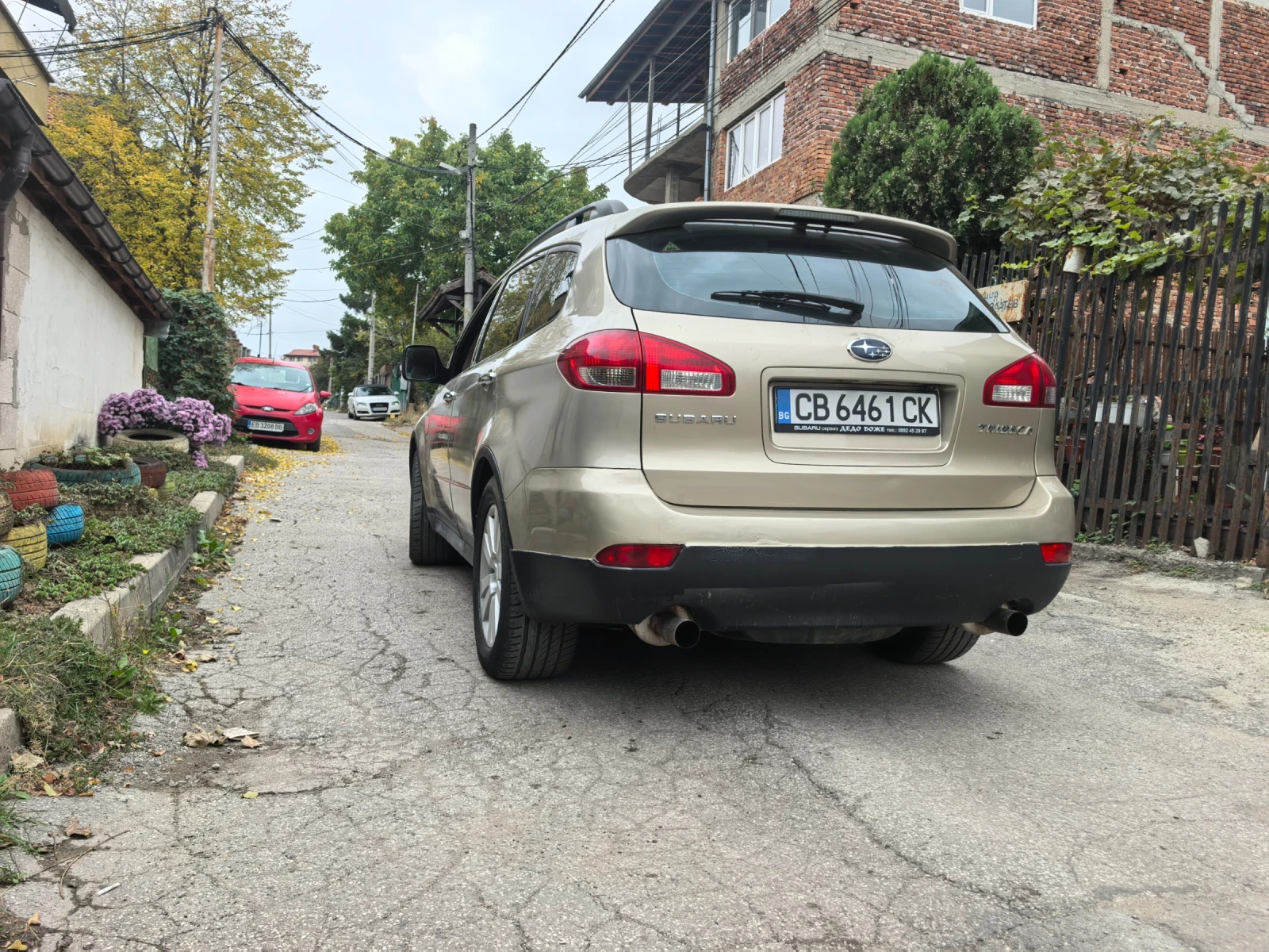 Subaru B10 Tribeka  - изображение 3 | Auto.bg Subaru B10 Tribeka  - изображение 3