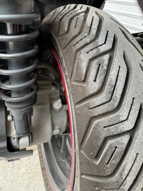 Yamaha X-max undefined | Auto.bg — изображение 9 Yamaha X-max undefined | Auto.bg — изображение 9