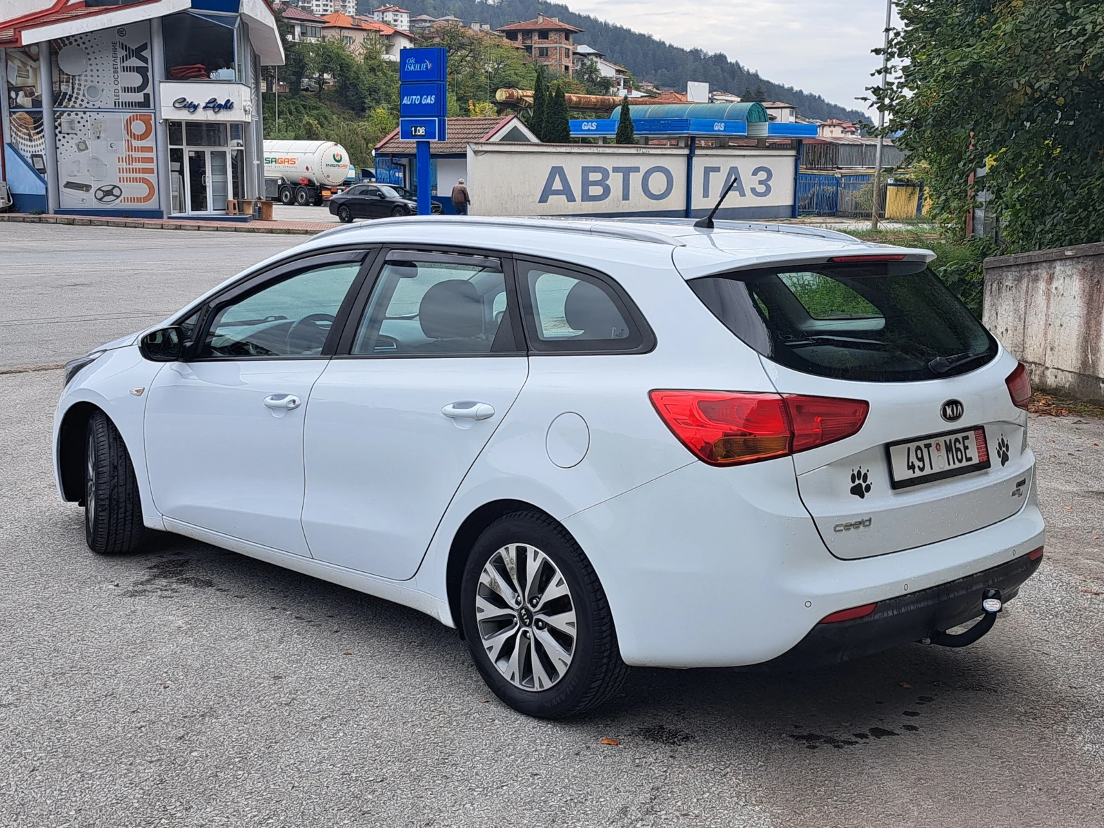 Kia Ceed 1.6CRDI* 2018  FACELIFT* КАТО НОВА* УНИКАТ - изображение 6 | Auto.bg Kia Ceed 1.6CRDI* 2018  FACELIFT* КАТО НОВА* УНИКАТ - изображение 6