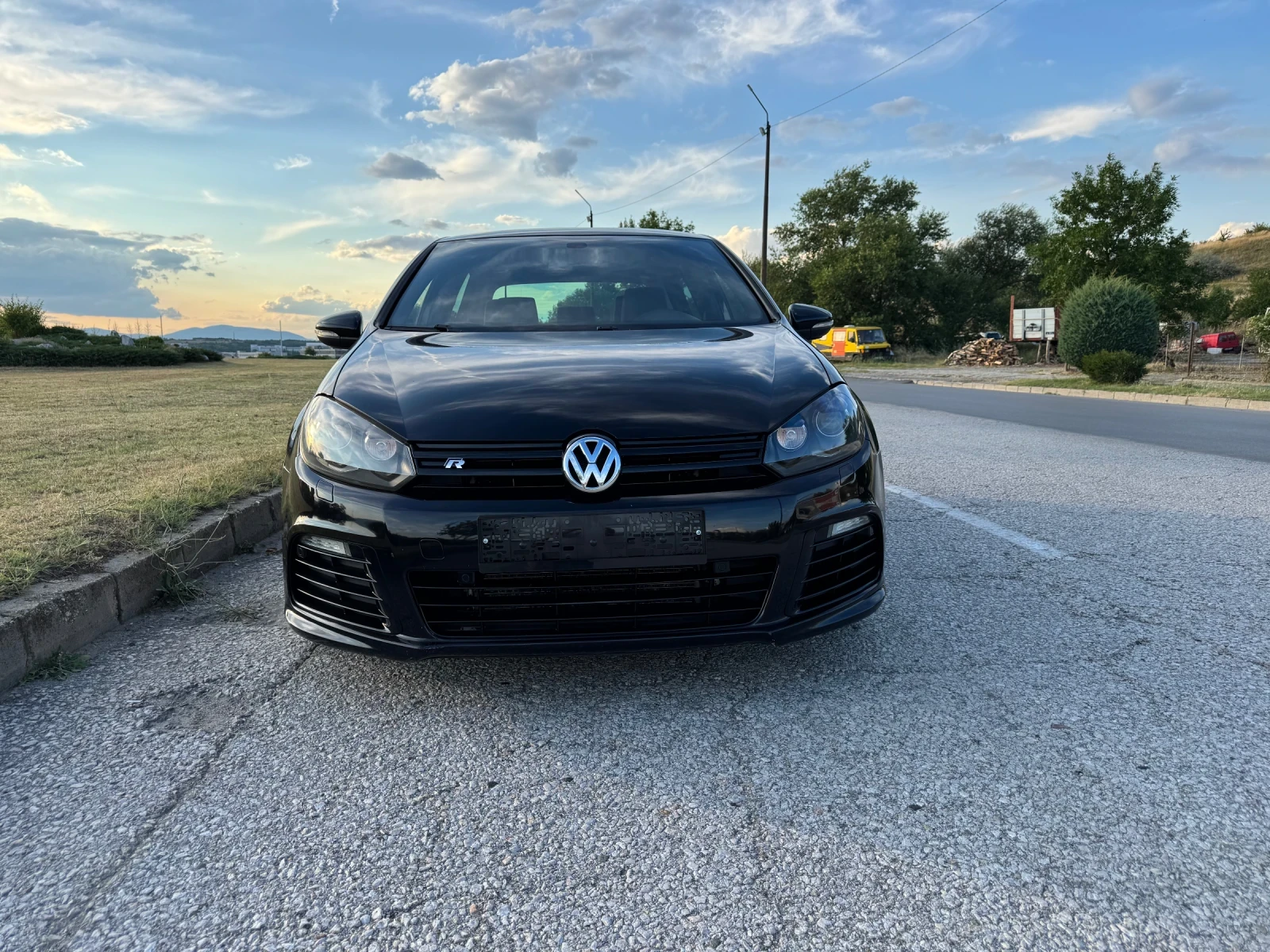 VW Golf Golf R 4x4 DSG Top | Auto.bg — изображение 1 VW Golf Golf R 4x4 DSG Top | Auto.bg — изображение 1