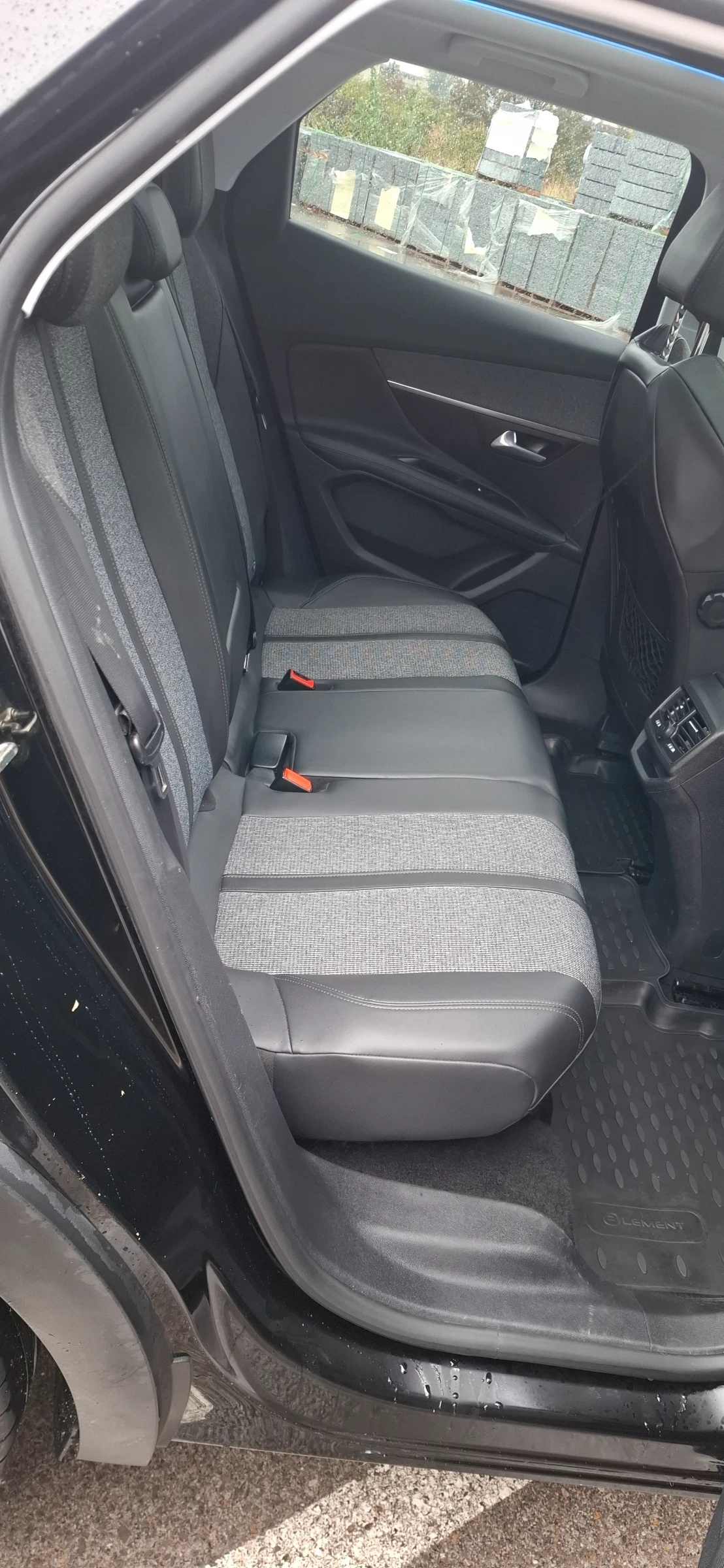 Peugeot 3008 1.6hdi Euro 6 Automat Full led Panorama - изображение 10 | Auto.bg Peugeot 3008 1.6hdi Euro 6 Automat Full led Panorama - изображение 10