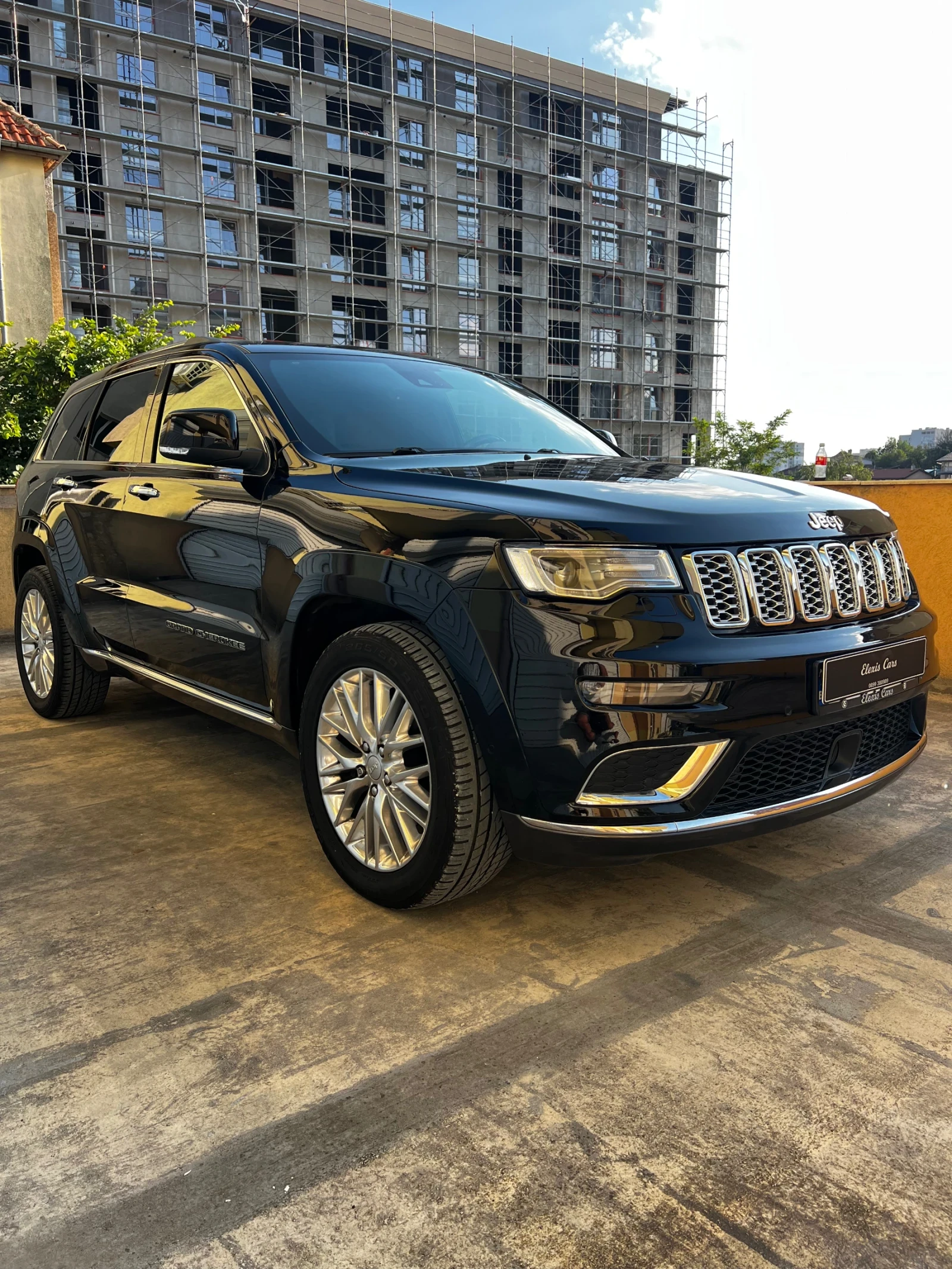 Jeep Grand cherokee Summit 3.0 CRD 4x4 | Auto.bg — изображение 1 Jeep Grand cherokee Summit 3.0 CRD 4x4 | Auto.bg — изображение 1