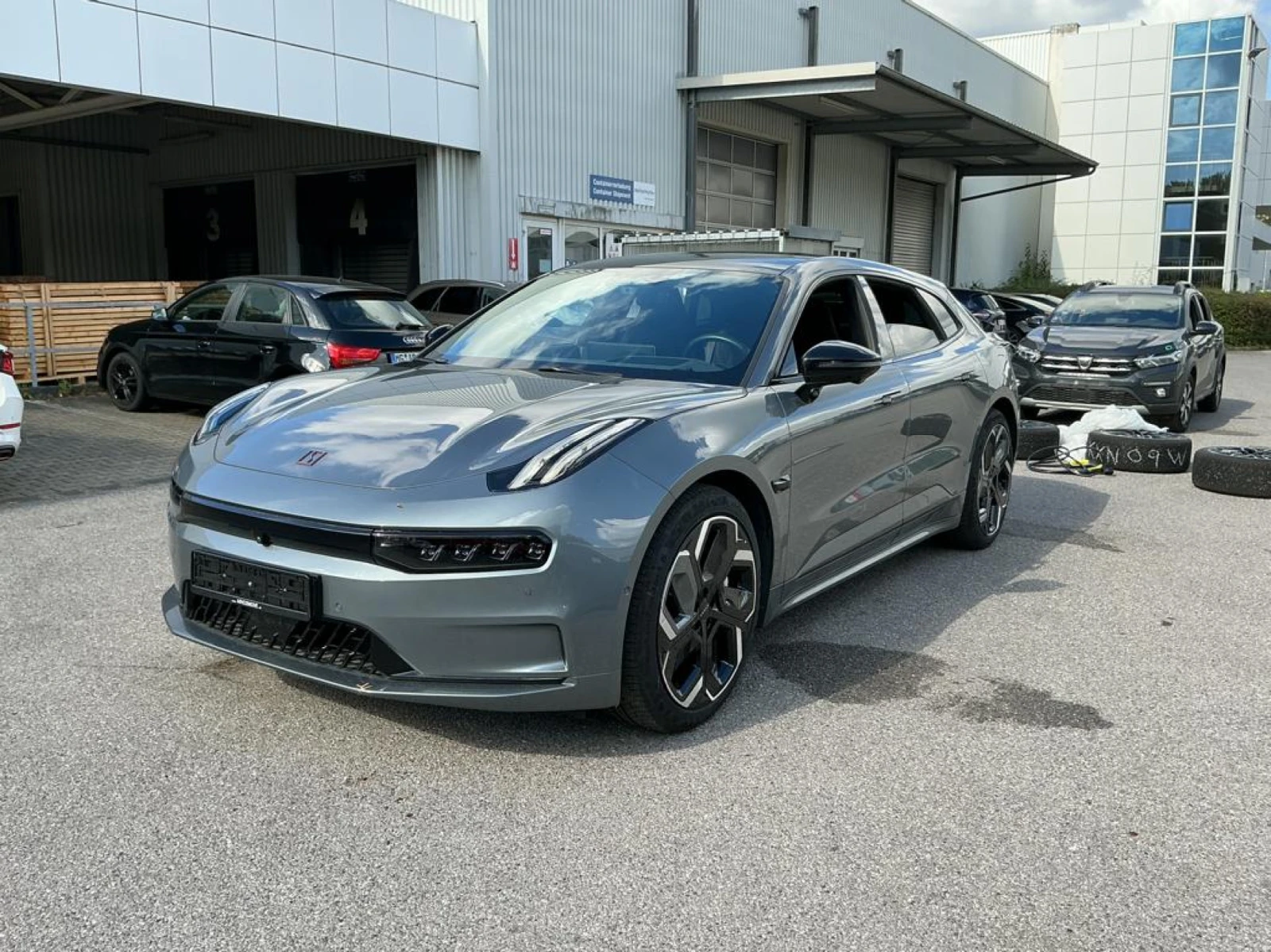 Zeekr 001 Performance 96 kWh 32.078 km | Auto.bg — изображение 1 Zeekr 001 Performance 96 kWh 32.078 km | Auto.bg — изображение 1