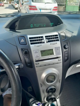 Toyota Yaris - 4900 € / 9583.57 лв. - 65844617 4 | Car24.bg Toyota Yaris - 4900 € / 9583.57 лв. - 65844617 4