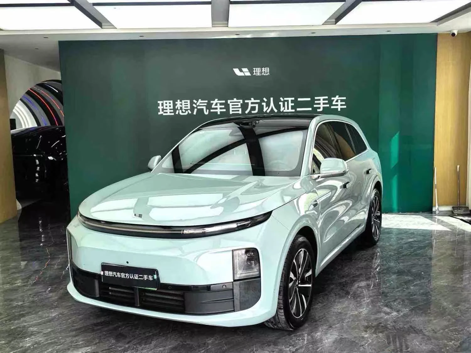 Li Auto L6 L6 MAX | 2025 | 408 К.С. | AWD 4X4 | FULL EXTRAS | | Auto.bg — изображение 1 Li Auto L6 L6 MAX | 2025 | 408 К.С. | AWD 4X4 | FULL EXTRAS | | Auto.bg — изображение 1