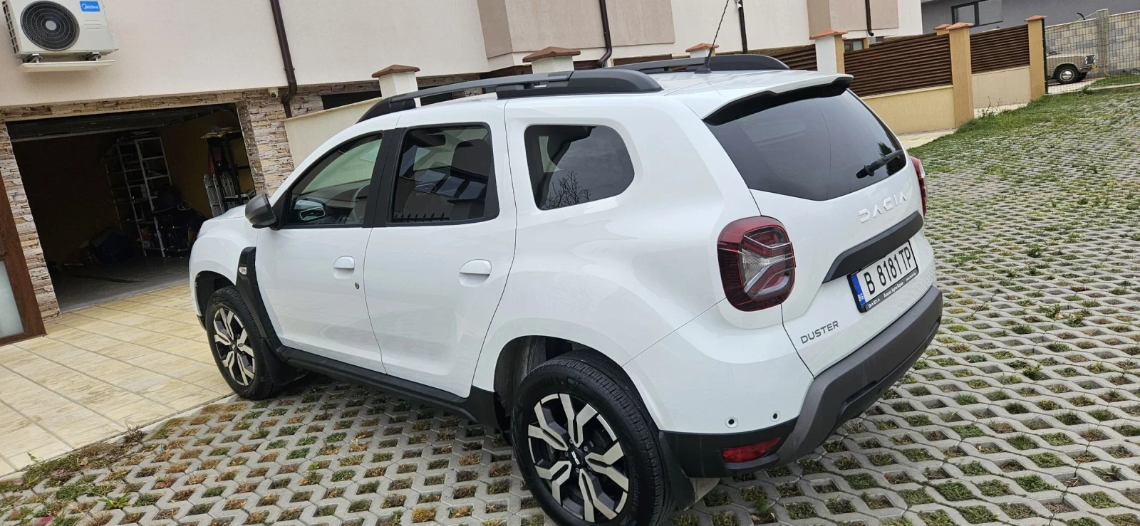 Dacia Duster 5 г.Гаранция!Газ/Заводска - изображение 9 | Auto.bg Dacia Duster 5 г.Гаранция!Газ/Заводска - изображение 9