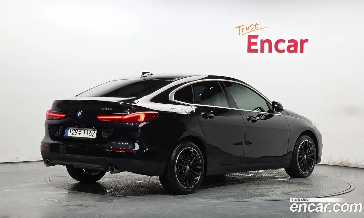 BMW 218 218d Advantage | Auto.bg — изображение 1 BMW 218 218d Advantage | Auto.bg — изображение 1
