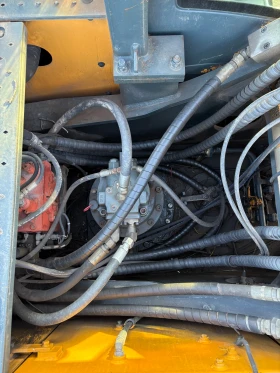 Багер Hyundai R320LC - 9A | Auto.bg — изображение 11 Багер Hyundai R320LC - 9A | Auto.bg — изображение 11