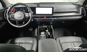 Kia Sorento Diesel 2.2 2WD Prestige | Auto.bg — изображение 9 Kia Sorento Diesel 2.2 2WD Prestige | Auto.bg — изображение 9