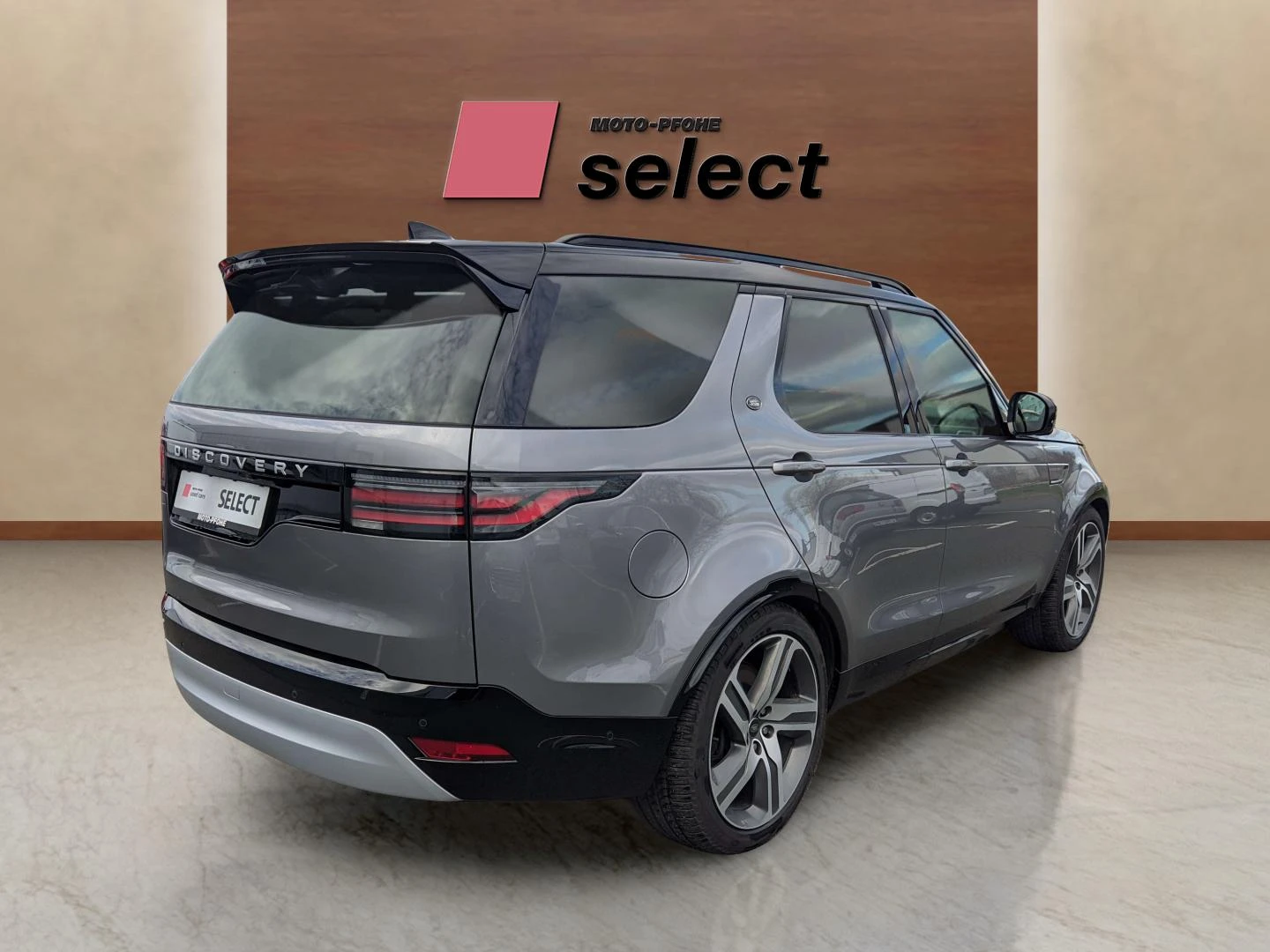 Land Rover Discovery 3.0 - изображение 4 | Auto.bg Land Rover Discovery 3.0 - изображение 4