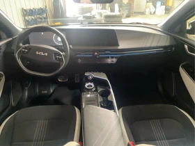Kia EV6 GT-LINE* 360* ОБДУХ* DISTRONIC* HUD | Auto.bg — изображение 10 Kia EV6 GT-LINE* 360* ОБДУХ* DISTRONIC* HUD | Auto.bg — изображение 10