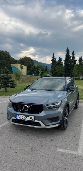 Снимка Volvo XC40