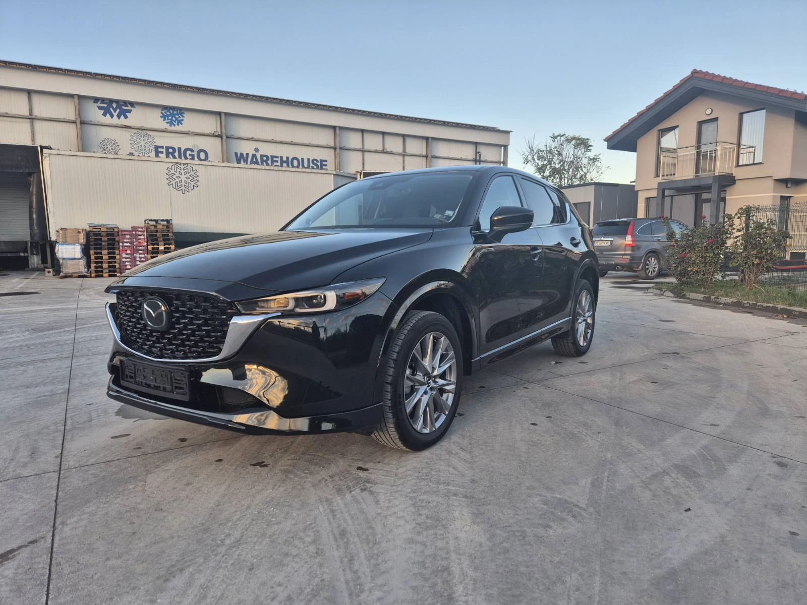 Mazda CX-5 SKYAKTIV G/ Premium/ Full LED - изображение 4 | Auto.bg Mazda CX-5 SKYAKTIV G/ Premium/ Full LED - изображение 4