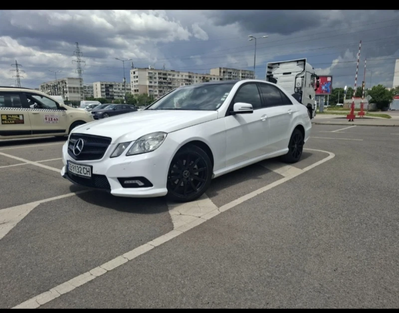 Mercedes-Benz E 220 - 6400 € / 12517.31 лв. - 93987424 1 | Car24.bg Mercedes-Benz E 220 - 6400 € / 12517.31 лв. - 93987424 1