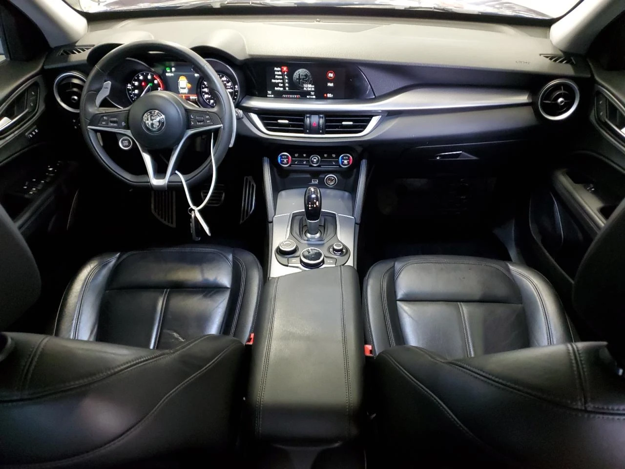Alfa Romeo Stelvio SPORT* PANORAMA* СТРАХОТНА РАБОТА НА МОТОРА - изображение 7 | Auto.bg Alfa Romeo Stelvio SPORT* PANORAMA* СТРАХОТНА РАБОТА НА МОТОРА - изображение 7