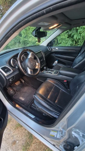 Jeep Grand cherokee Wk2 - 5500 € / 10757.07 лв. - 34500087 2 | Car24.bg Jeep Grand cherokee Wk2 - 5500 € / 10757.07 лв. - 34500087 2