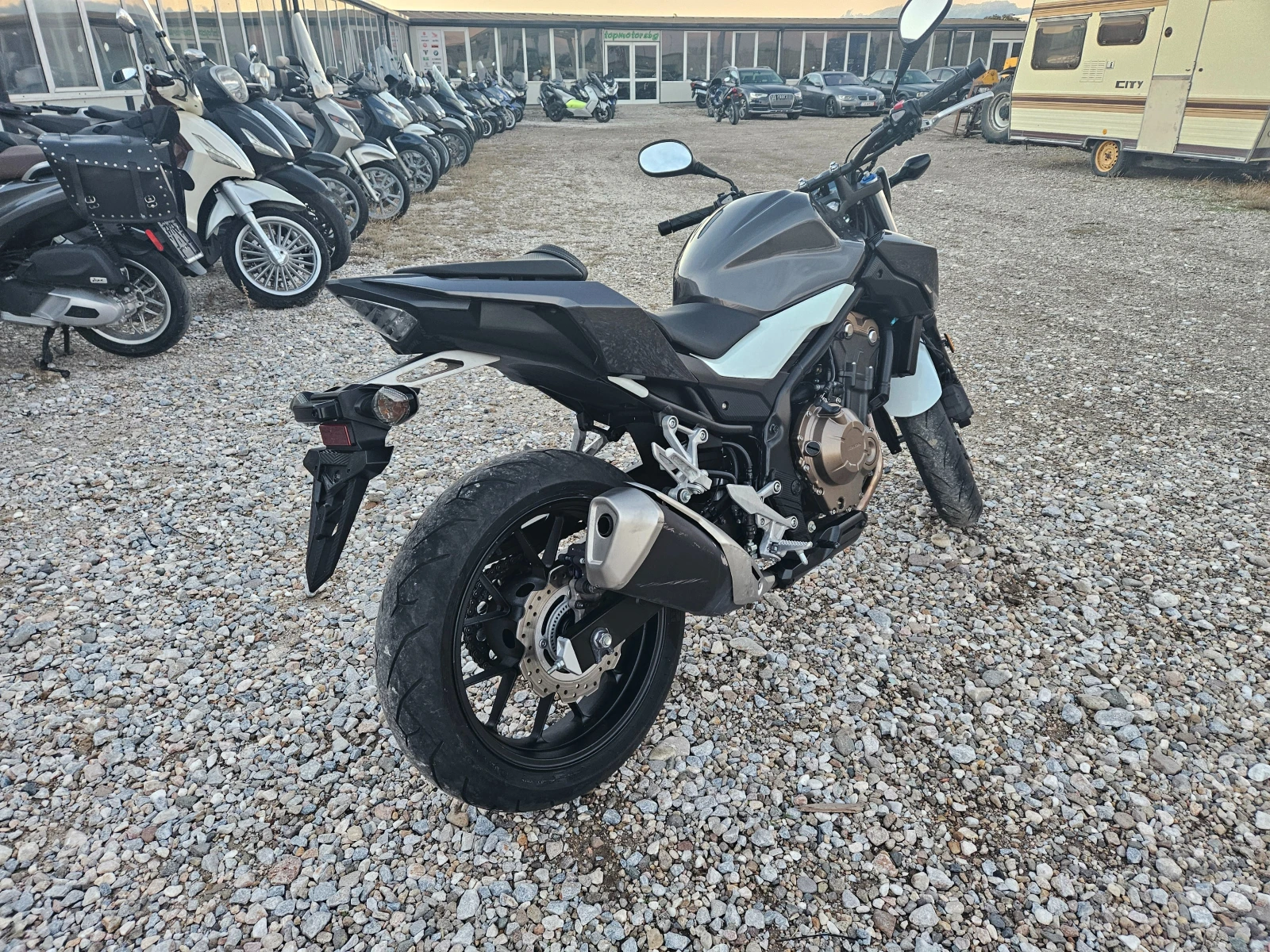 Honda Cb 2бр Лизинг Бартер - изображение 5 | Auto.bg Honda Cb 2бр Лизинг Бартер - изображение 5