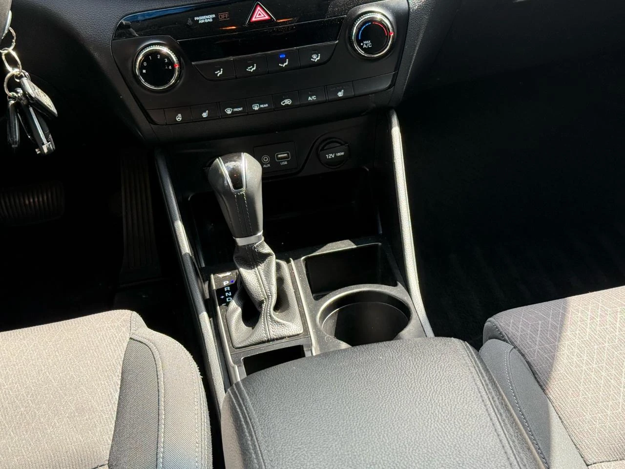 Hyundai Tucson 2.0 / 4x4 / PREMIUM - изображение 9 | Auto.bg Hyundai Tucson 2.0 / 4x4 / PREMIUM - изображение 9