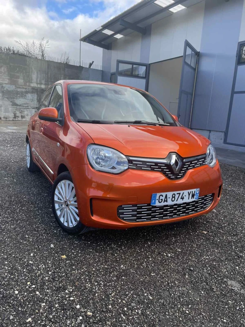 Renault Twingo Renault Twingo ZE Vibes - 21499 лв. / 10992.26 € - 51185500 1 | Car24.bg Renault Twingo Renault Twingo ZE Vibes - 21499 лв. / 10992.26 € - 51185500 1