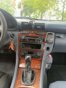 Mercedes-Benz C 270 - 1400 € / 2738.16 лв. - 87196476 4 | Car24.bg Mercedes-Benz C 270 - 1400 € / 2738.16 лв. - 87196476 4
