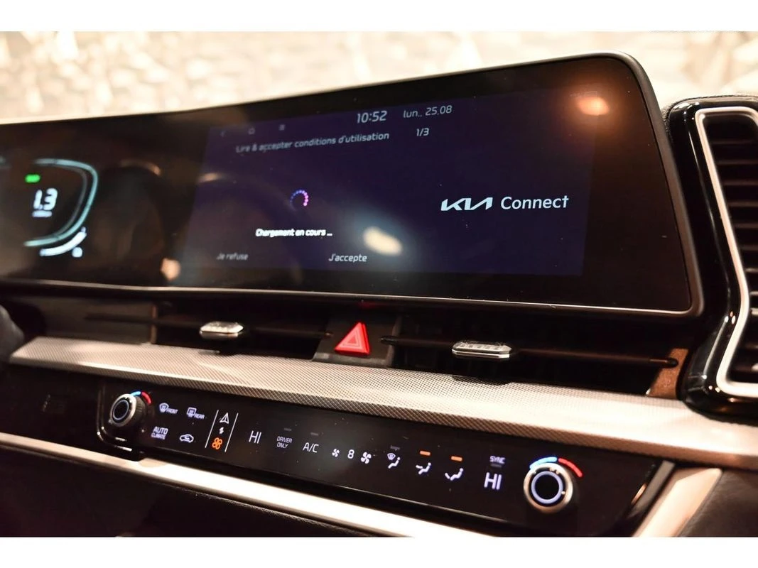 Kia Sportage PHEV 4WD PLUG IN ACTIVE 265 - изображение 9 | Auto.bg Kia Sportage PHEV 4WD PLUG IN ACTIVE 265 - изображение 9