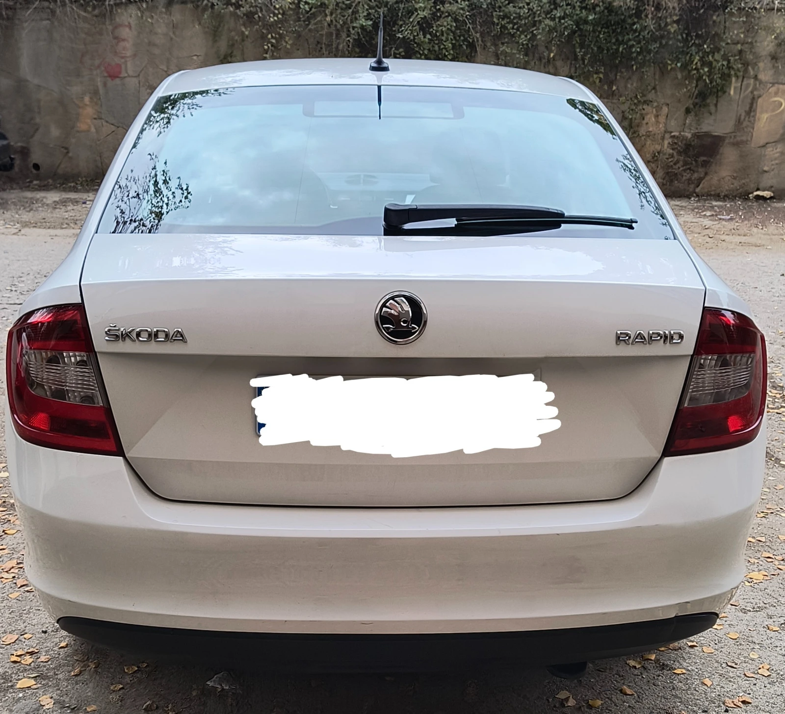 Skoda Rapid 1.6TDI 115k.c. - изображение 4 | Auto.bg Skoda Rapid 1.6TDI 115k.c. - изображение 4