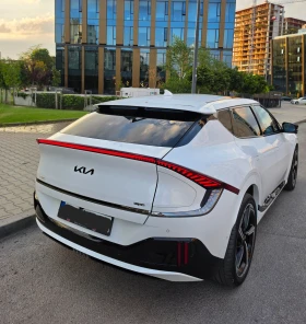 Kia EV6 GT 585 4x4 Germany | Auto.bg — изображение 12 Kia EV6 GT 585 4x4 Germany | Auto.bg — изображение 12