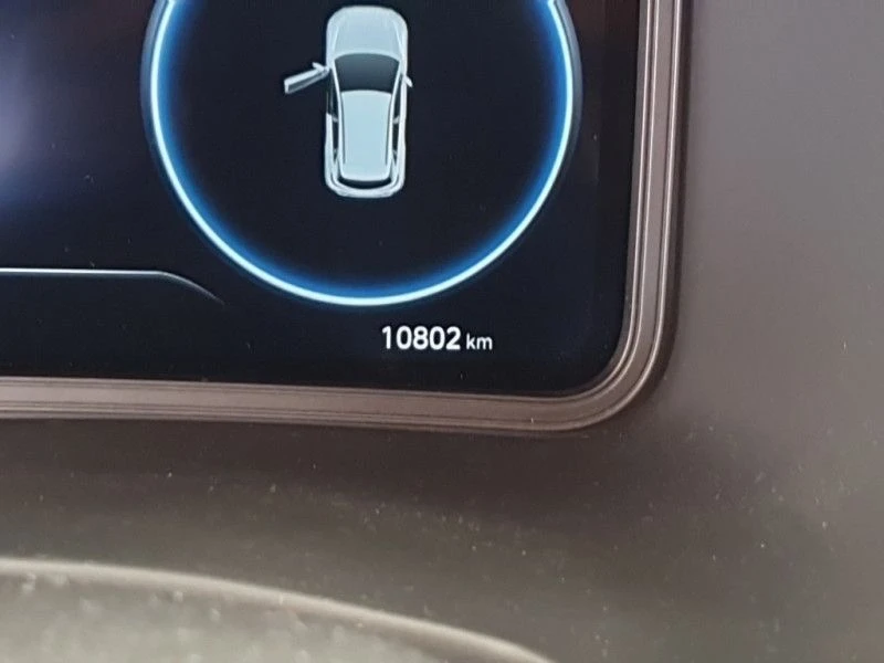 Hyundai Kona 64kWh Facelift 10800км - изображение 9 | Auto.bg Hyundai Kona 64kWh Facelift 10800км - изображение 9