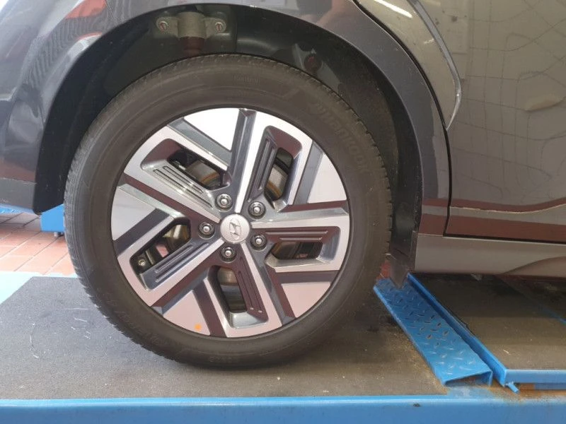 Hyundai Kona 64kWh Facelift 10800км - изображение 5 | Auto.bg Hyundai Kona 64kWh Facelift 10800км - изображение 5