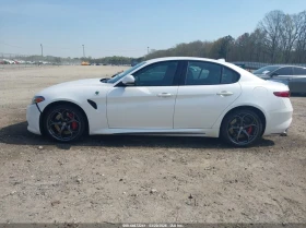 Alfa Romeo Giulia 2018 ALFA ROMEO GIULIA QUADRIFOGLIO RWD - 19500 € / 38138.68 лв. - 25407883 5 | Car24.bg Alfa Romeo Giulia 2018 ALFA ROMEO GIULIA QUADRIFOGLIO RWD - 19500 € / 38138.68 лв. - 25407883 5